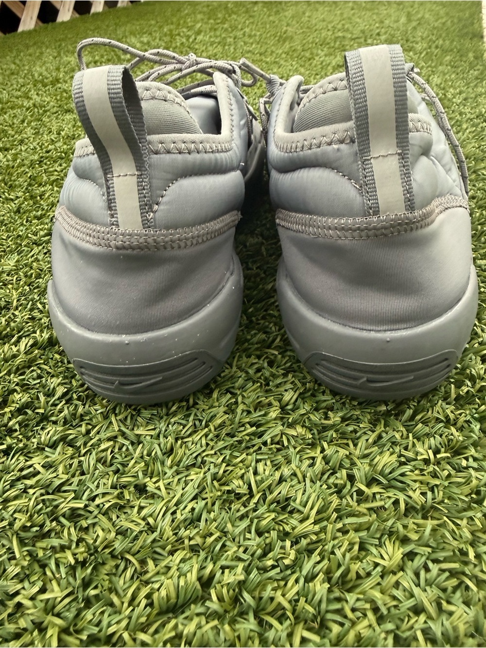 Nike Offline Pack sneakers in the Cool Grey size 7.5 - Picture 9 of 9